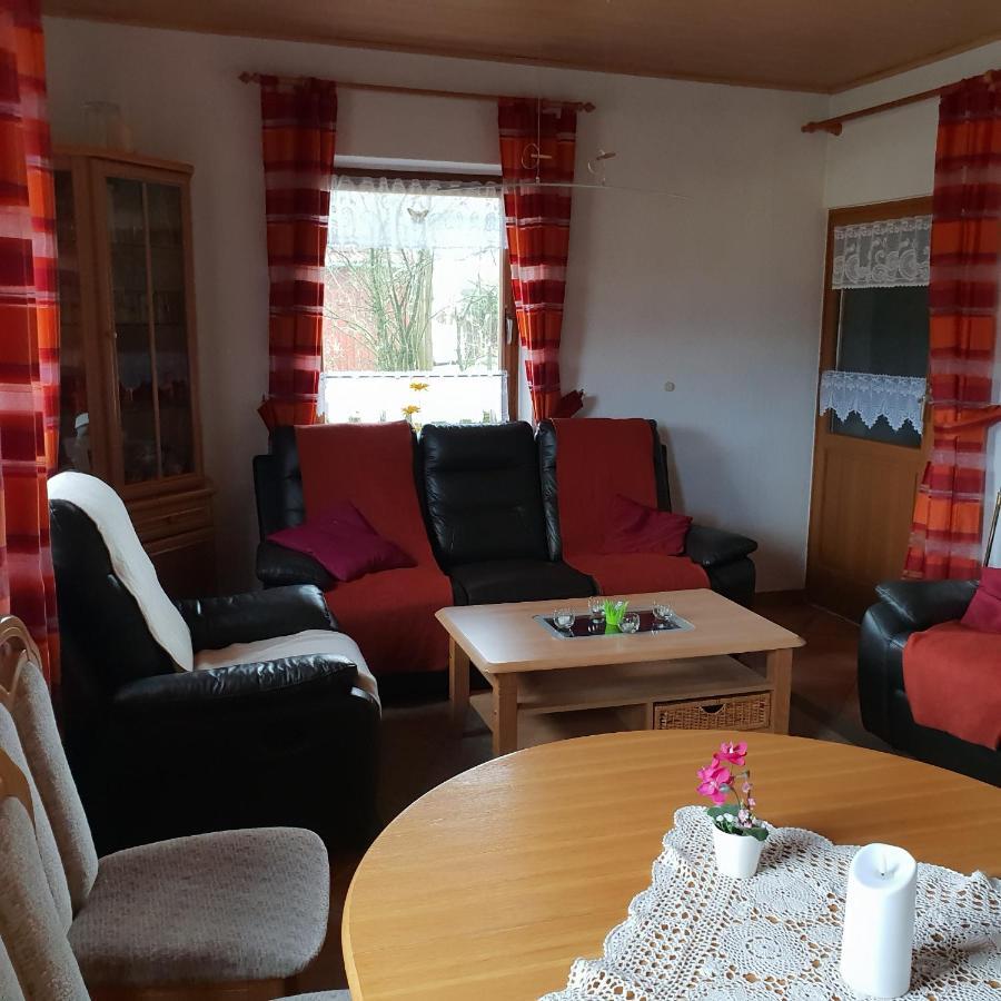 Ferienhaus Rhoenspass Mosbach  Екстериор снимка